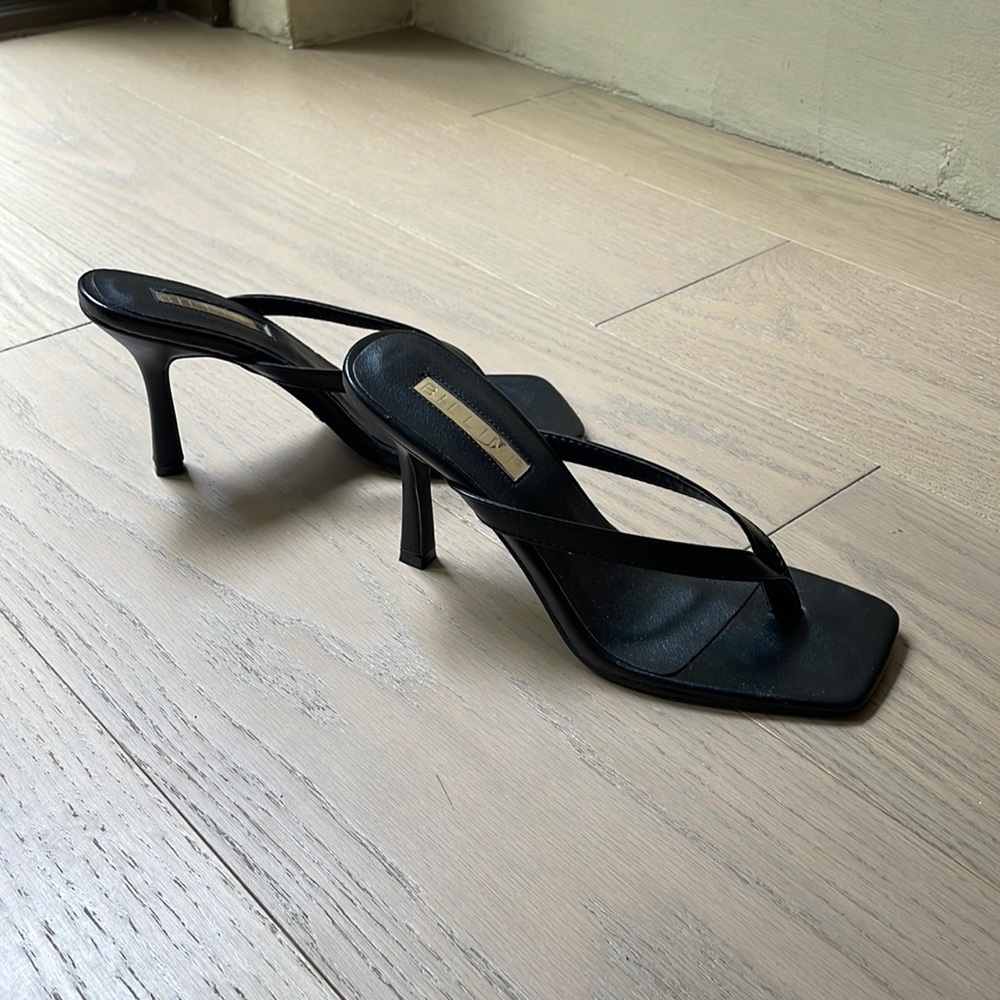 Black heel